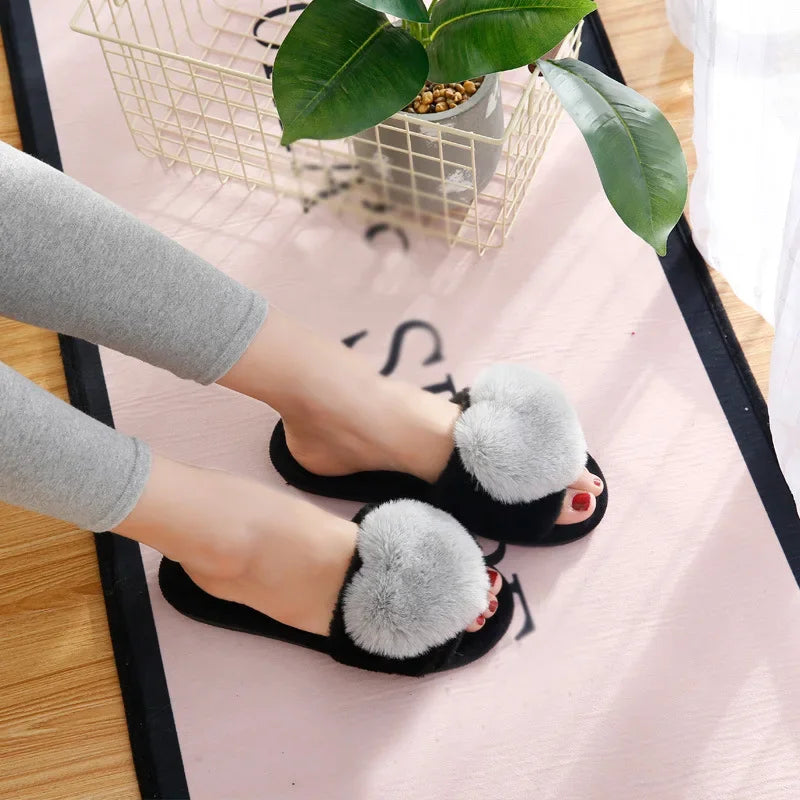 Heart Pattern Non-slip Comfy Plush Slippers